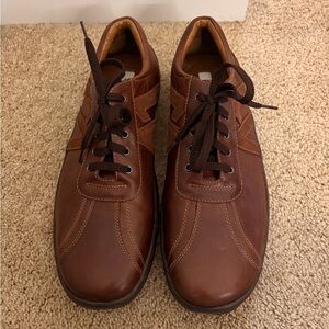 steve madden brown leather lace up sneakers